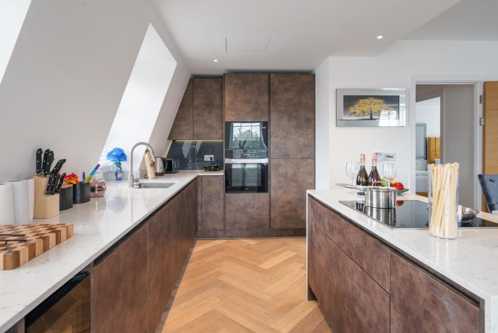 Elegant 3-Bedroom Penthouse In Marble Arch 70 ロンドン エクステリア 写真