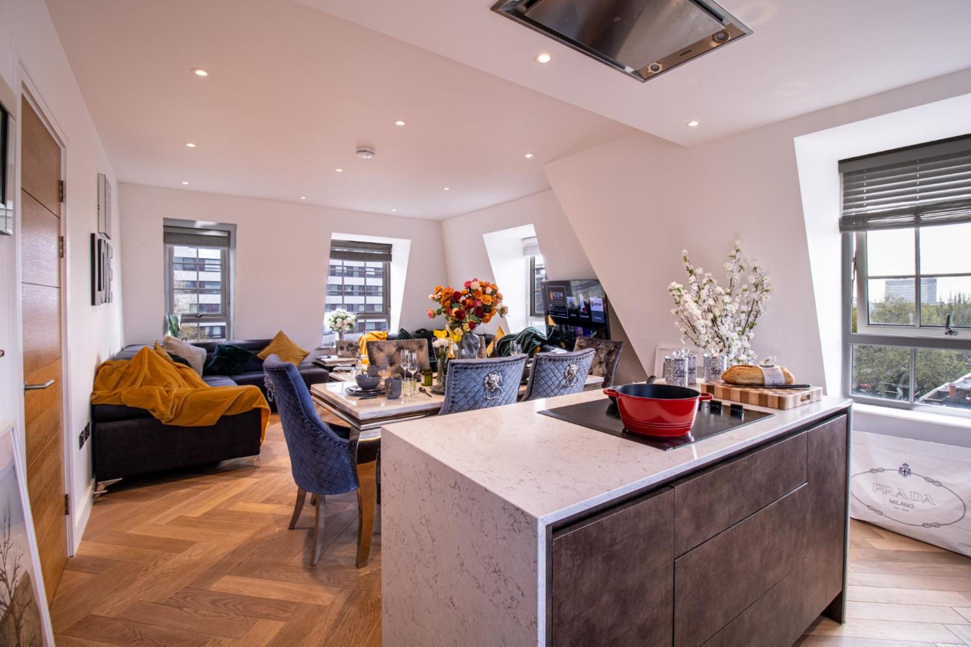Elegant 3-Bedroom Penthouse In Marble Arch 70 ロンドン エクステリア 写真