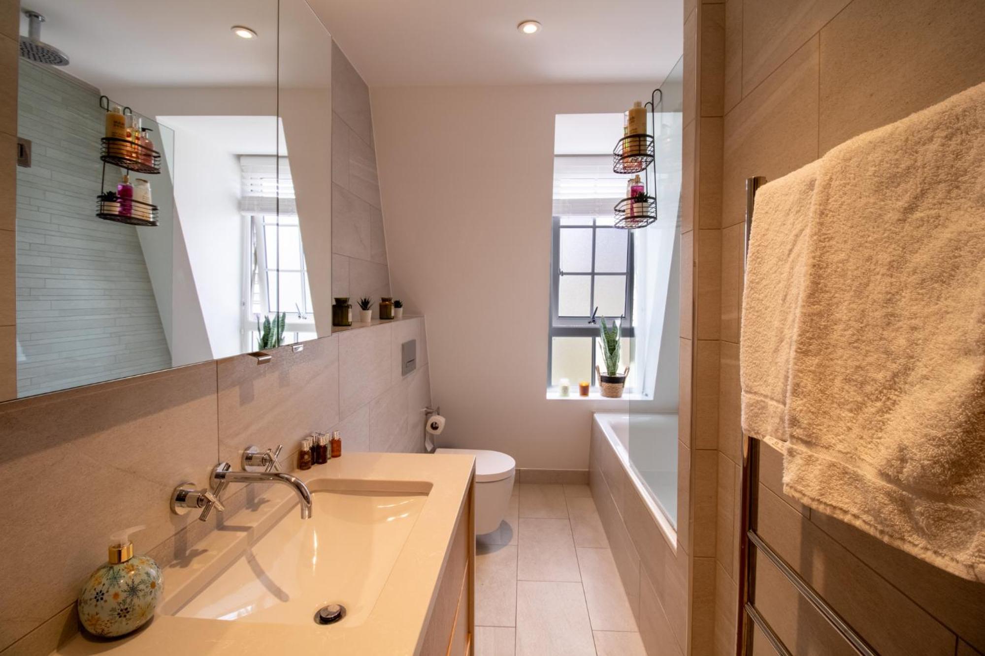 Elegant 3-Bedroom Penthouse In Marble Arch 70 ロンドン エクステリア 写真