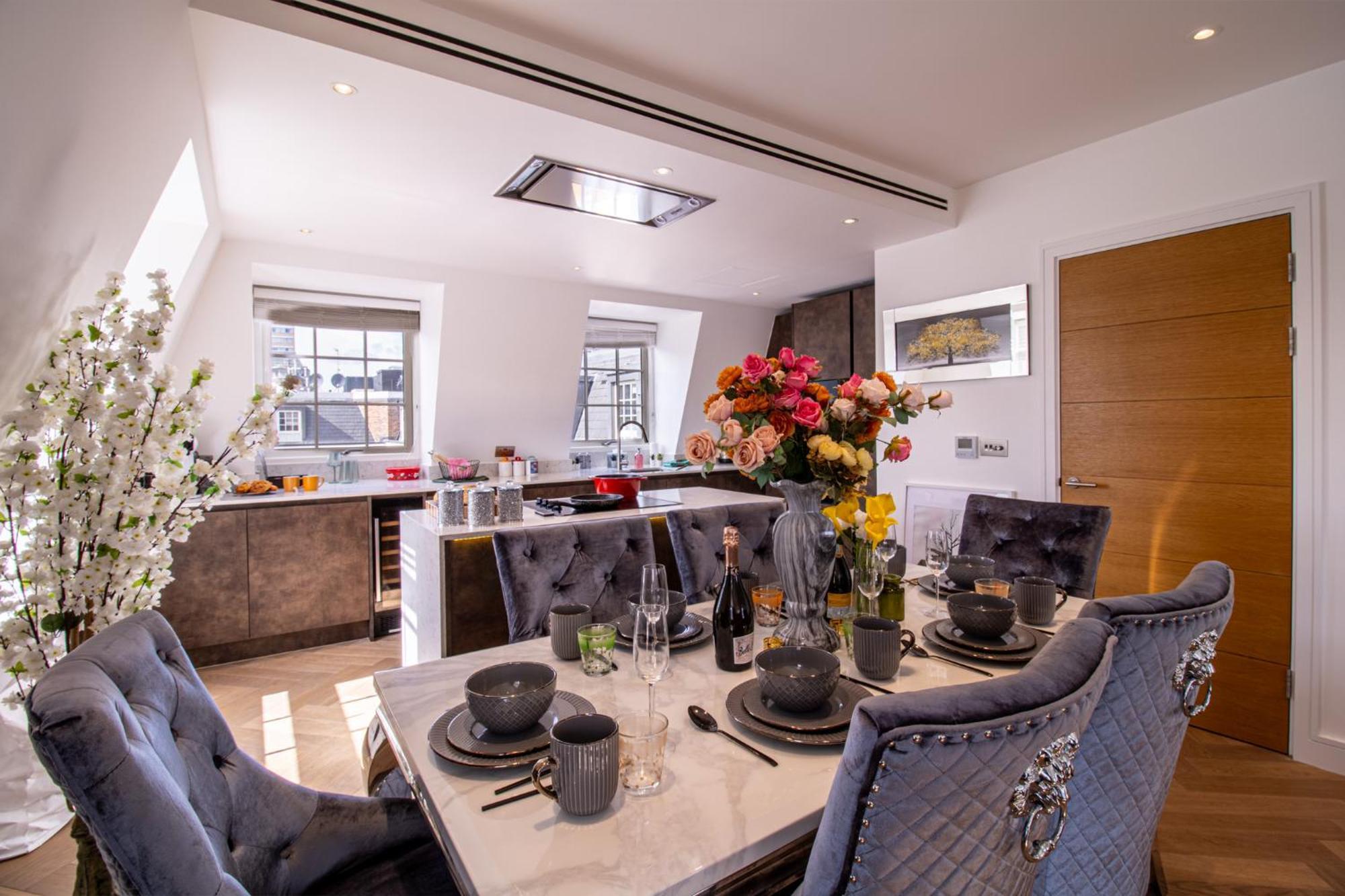 Elegant 3-Bedroom Penthouse In Marble Arch 70 ロンドン エクステリア 写真